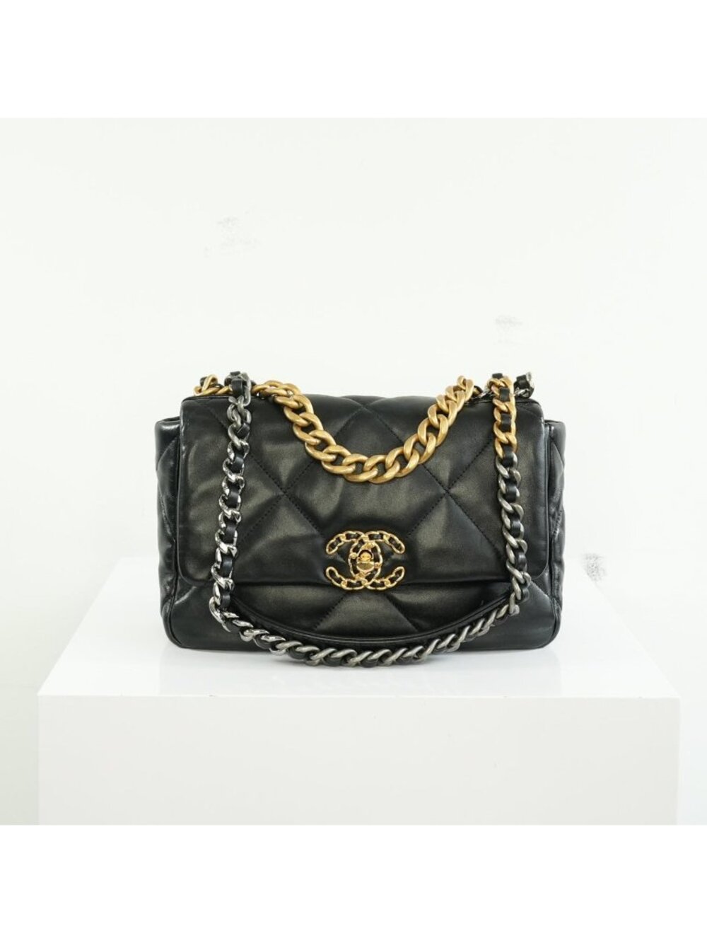 Chanel 19 Black Lambskin Medium Flap Bag Ful Set